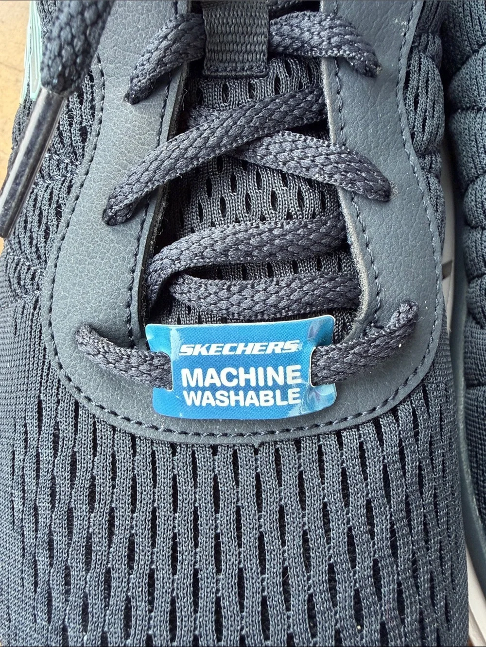 Skechers Navy Lite-Weight Sneakers Sz 9.5